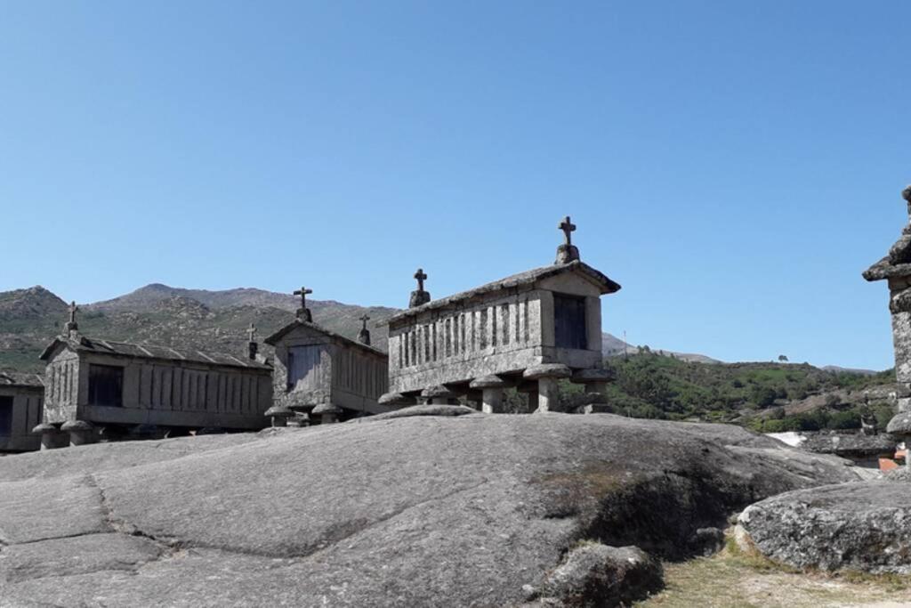 Moinho Do Ribeirinho, Renovado Vintage Villa Campos de Sa Bagian luar foto